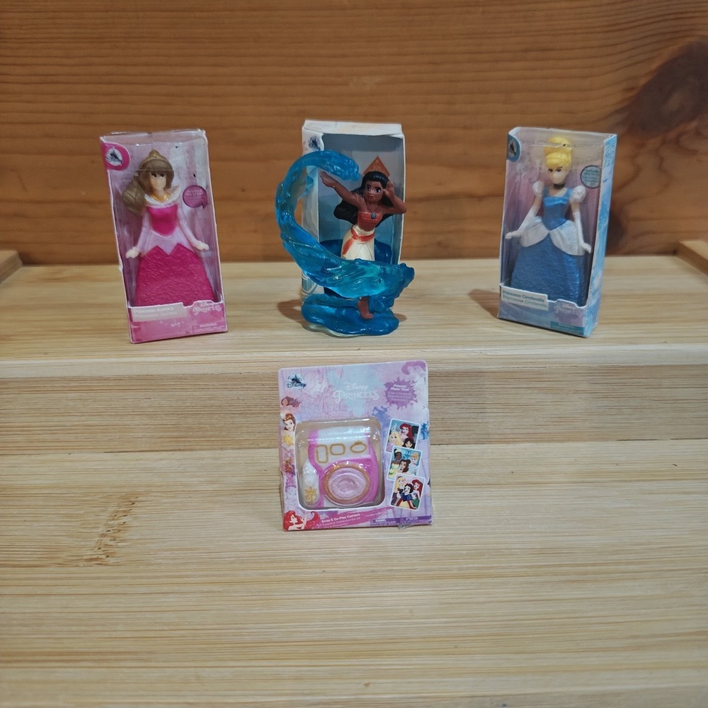 Zuru 5 Surprise Mini Brands Disney Edition~ Aurora Cinderella Moana Instax‎